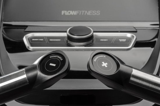 Detailopname van de weerstandsknoppen op de handgrepen van de Flow Fitness hometrainer.