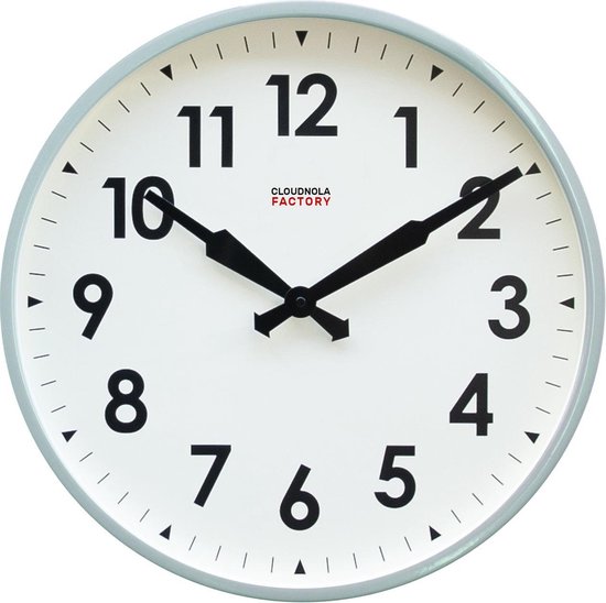 Cloudnola Factory Horloge murale arabe industrielle avec chiffres gris 45 cm