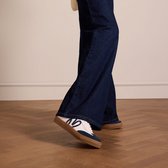 Manfield - Dames - Witte leren sneakers met suède details - Maat 38