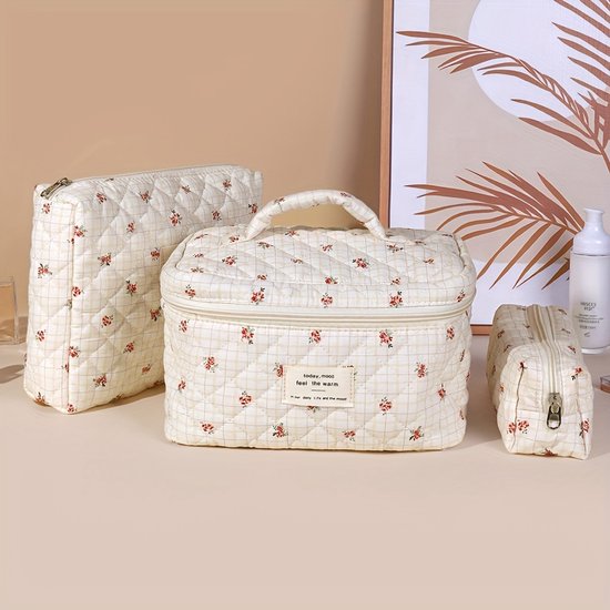 Skycases Travel Essentials - 3-delige Make-up Tas Set - Eco-vriendelijk Katoen - Gewatteerde Gebloemde Organizers - Etui Toilettasje - Toiletzak voor Dames - Ruim, Duurzaam en Ideaal voor Reizen