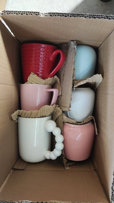 Keramische Mokken Set - 6 Meerkleurig - Stapelbaar - Gladde Afwerking-Ideaal voor Koffie, Thee en Warme Dranken