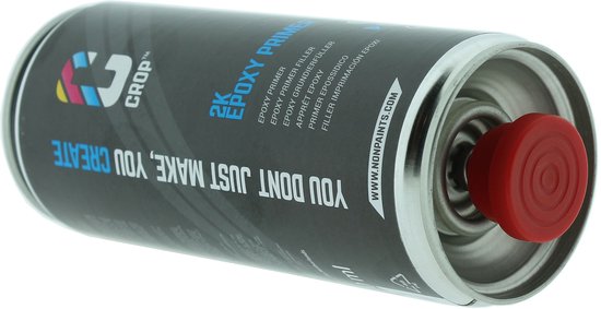 Zwarte spuitbus '2K EPOXY PRIMER' van CROP, met een rode dop en tekst 'YOU DONT JUST MAKE, YOU CREATE'.