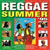 Reggae Summer '95 compilatie-album cover met illustraties en foto's van artiesten.