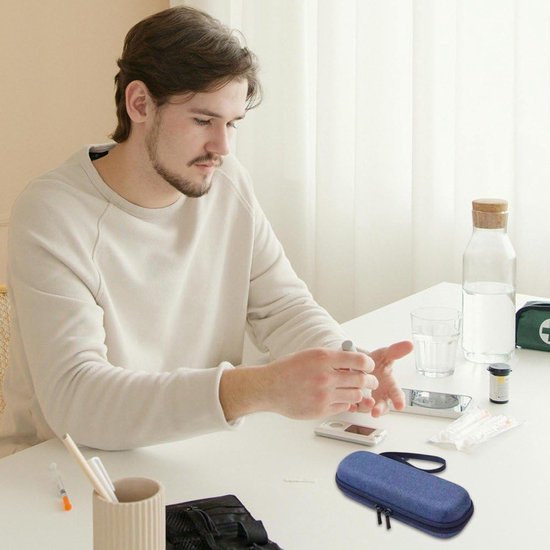 Insulinekoeler reiskoffer - Kan worden gebruikt voor het dagelijks leven en reizen - Draagbare beschermende pillenkoeler - Geen koeltas - Insulinekoeler reiskoffer - Geschikt voor insulinepennen en andere diabetesbenodigdheden - Blauw van SIMTOP — afbeelding 4