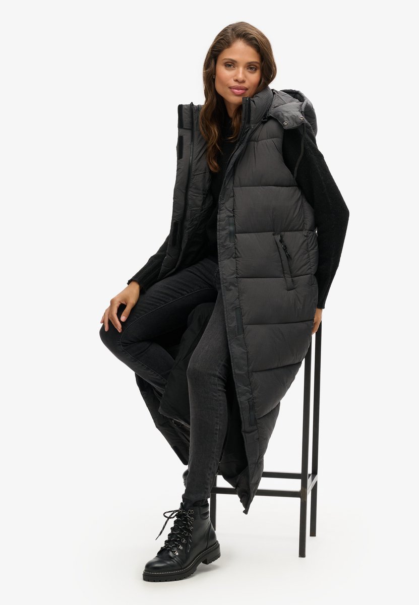 Superdry Lange bodywarmer met capuchon en ripstop Dames Gilets Zwart