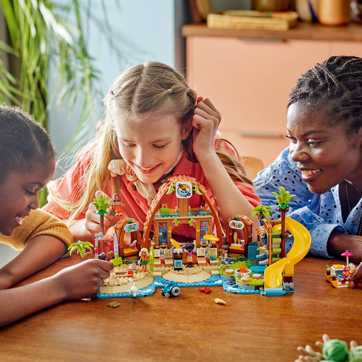 LEGO® Friends Strandresort, Bouwset - 42673 — afbeelding 25