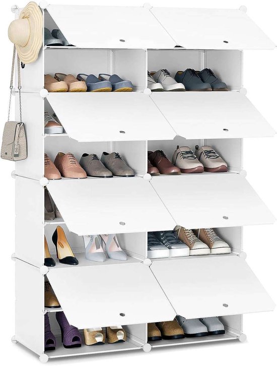 Schoenenrek met niveaus voor paar schoenen