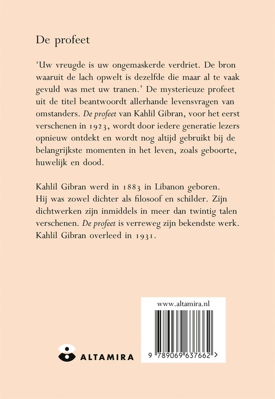 De achterkant van het boek 'De profeet' van Kahlil Gibran, met tekst en een barcode.