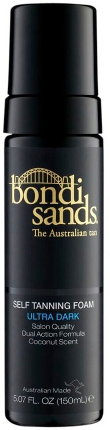 Zwarte Bondi Sands fles met gouden logo en tekst. Het product is zelfbruinende schuim, ultra dark.