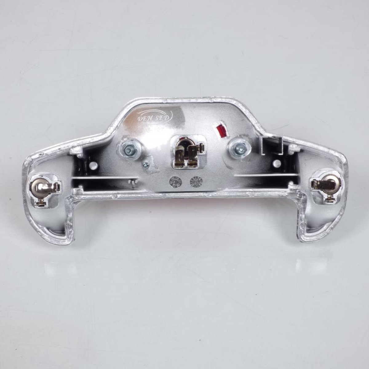 Feu arrière One pour Scooter Yamaha 50 BWS 1999 à 2003 type Lexus Neuf
