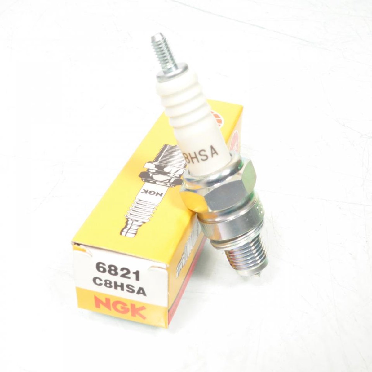Bougie d'allumage NGK pour moto Suzuki 400 Gsx-R H Après 1993 C8HSA Par 10 Neuf
