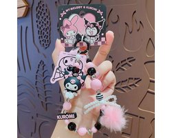 foto van Sanrio – Kuromi Telefoonkoord / Phone Strap – Officieel Gelicentieerd – Zwartroze Serie – Met Insteekkaart voor Je Telefoon – Luxe Kawaii Accessoire met Parelstrik, Pluizenbol & Kralen – Ook als Sleutelhanger of Cadeau