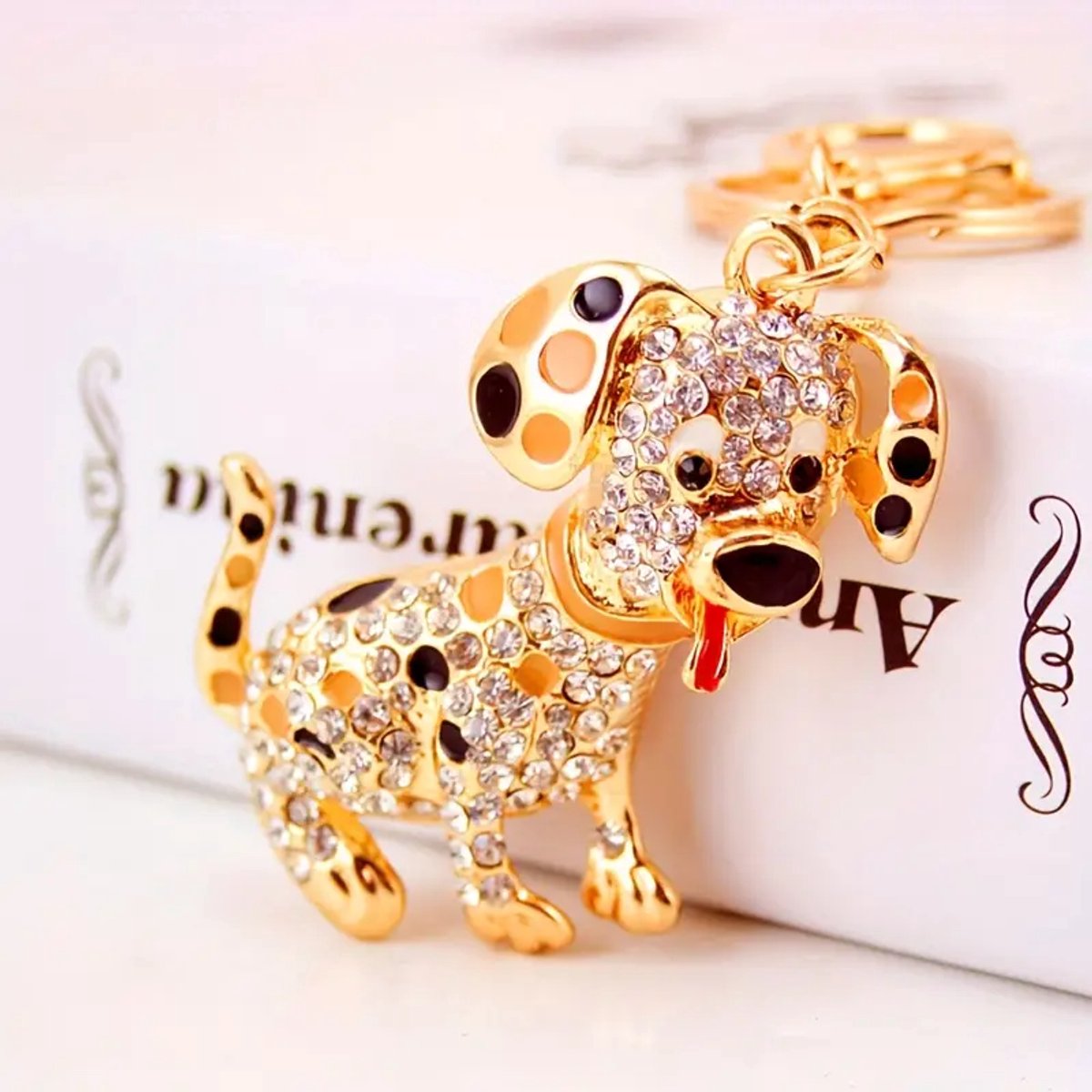 Sleutelhanger Hond - Tassenhanger Hond met Strass - Hondenbedel - Luxe Tassenhanger voor hondenliefhebbers - BlingPup Sleutelhanger Dalmatier - Petshop Seven