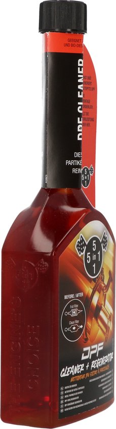 Fles rode DPF reiniger, zijaanzicht. Label "DPF CLEANER 5in1" met illustratie van schone en vuile DPF. "BEFORE / AFTER" label.