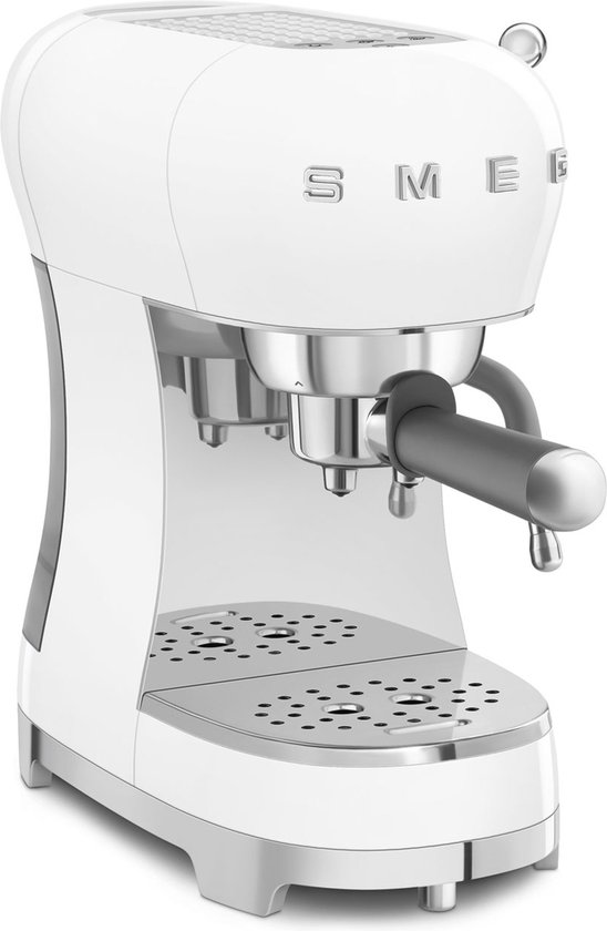Functionaliteiten - Smeg 8017709324810 - SMEG ECF02WHEU - Handmatige espressomachine - Wit - Stoompijp