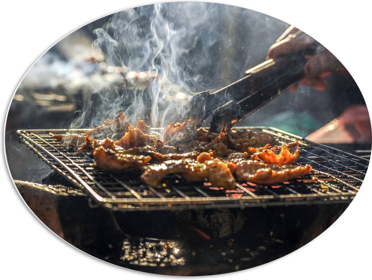 PVC Schuimplaat Ovaal - Barbecue - Kool - Rook - Tang - Vlees - Bakken - Eten - Buiten - 8