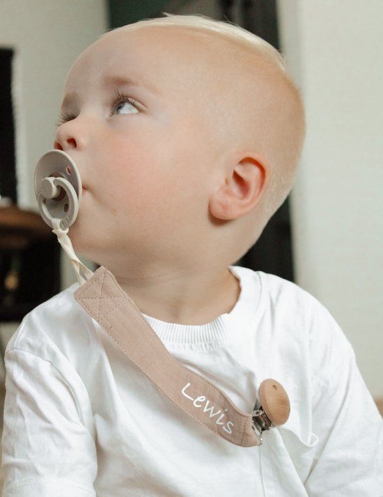 Speenkoord met naam - katoen - Taupe - houten knop - speenketting met naam - baby - gepersonaliseerd kraamcadeau - stof - jongen - meisje - fopspeen - accessoires baby - speenkoord katoen - ZIE BESCHRIJVING VOOR HET DOORGEVEN VAN DE NAAM van Little Legend — afbeelding 4