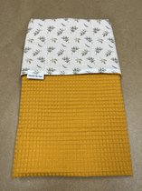 baby deken kinderwagen deken wieg deken oker geel bloem takje 60 x 90 cm