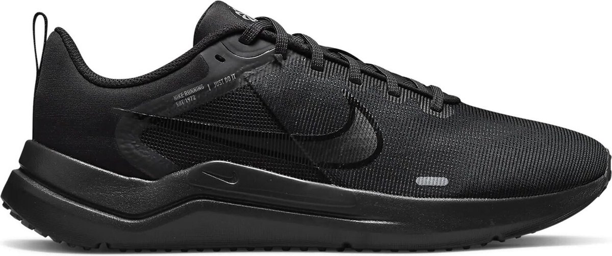 Nike Downshifter 12 Dames: lichte hardloopschoen met mesh bovenwerk thumbnail 2