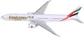 Magneet vliegtuig boeing 777-300ER Emirates schaal 1:500 lengte 14,78cm