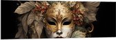 PVC Schuimplaat - Venetiaanse carnavals Masker met Gouden en Beige Details tegen Zwarte Achtergrond - 150x50 cm Foto op PVC Schuimplaat (Met Ophangsysteem)