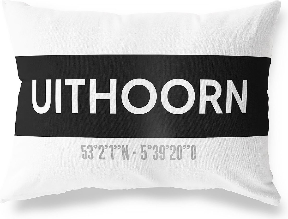 Tuinkussen UITHOORN - NOORD-HOLLAND met coördinaten - Buitenkussen - Bootkussen - Weerbestendig - Jouw Plaats - Studio216 - Modern - Zwart-Wit - 50x30cm