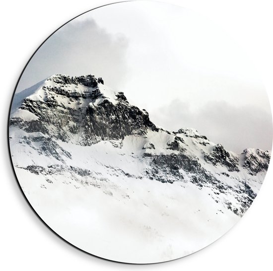 Dibond Muurcirkel - Sneeuw - Bergen - Wolken - Wit - 40x40 cm Foto op Aluminium Muurcirkel (met ophangsysteem)