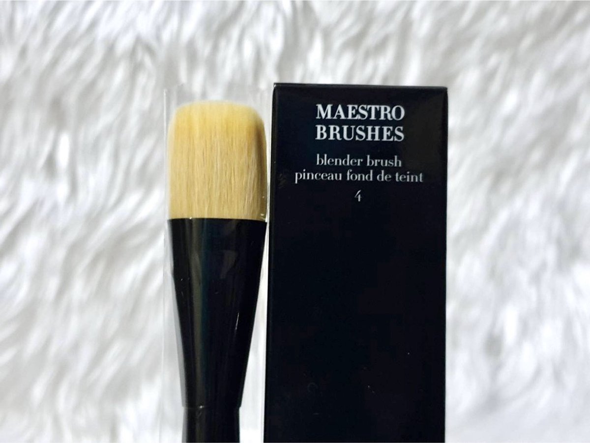 Giorgio Armani - Blender brush pinceau fond de teint 4