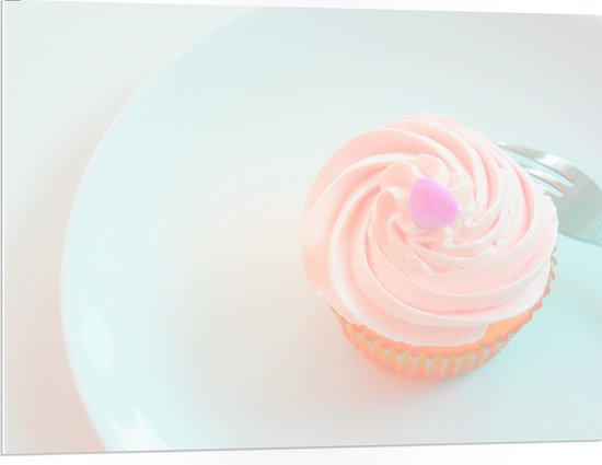 PVC Schuimplaat- Roze Cupcake op Bordje met Vork - 100x75 cm Foto op PVC Schuimplaat
