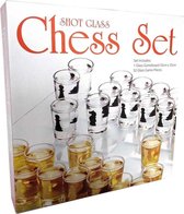 Glazen Schaakspel - Drankspel - 35 x 35 cm - Inclusief 32 Shotglaasjes met Afbeeldingen