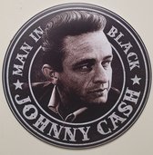 Johnny Cash rond man in black Reclamebord van metaal METALEN-WANDBORD - MUURPLAAT - VINTAGE - RETRO - HORECA- BORD-WANDDECORATIE -TEKSTBORD - DECORATIEBORD - RECLAMEPLAAT - WANDPLAAT - NOSTALGIE -CAFE- BAR -MANCAVE- KROEG- MAN CAVE