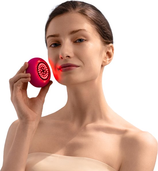 FOREO UFO™ 3 LED | NIR & Full-Spectrum LED Hydrating Facial