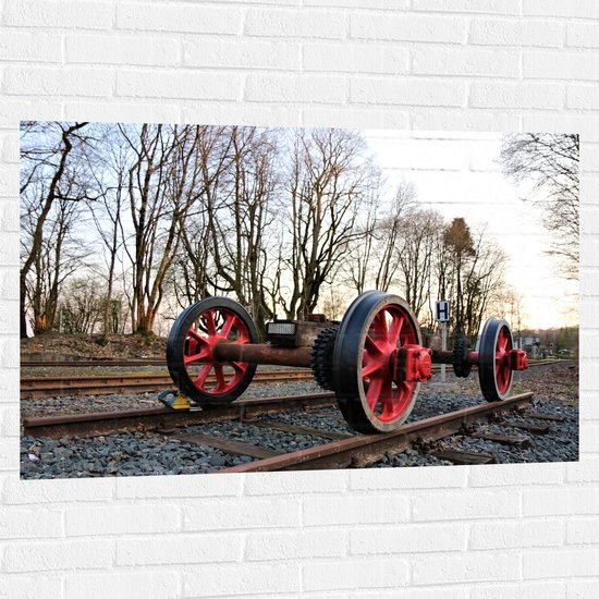 Muursticker - Onderstel van Voertuig met Rode Wielen in Kaal Bos - 120x80 cm Foto op Muursticker