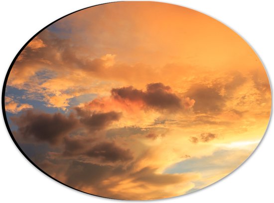 Dibond Ovaal - Zachtoranje Gloed over de Wolken in de Lucht - 28x21 cm Foto op Ovaal (Met Ophangsysteem)