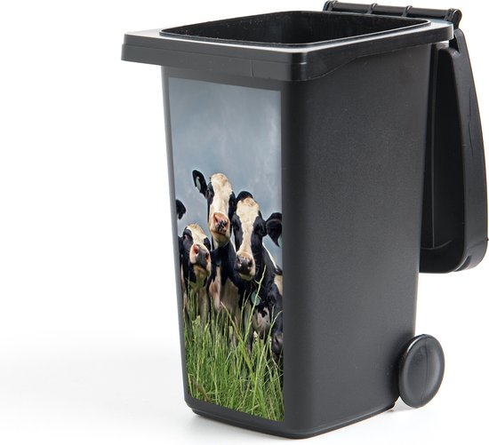 Container sticker Koe - Wolken - Gras - Dieren - 38x80 cm - Kliko sticker