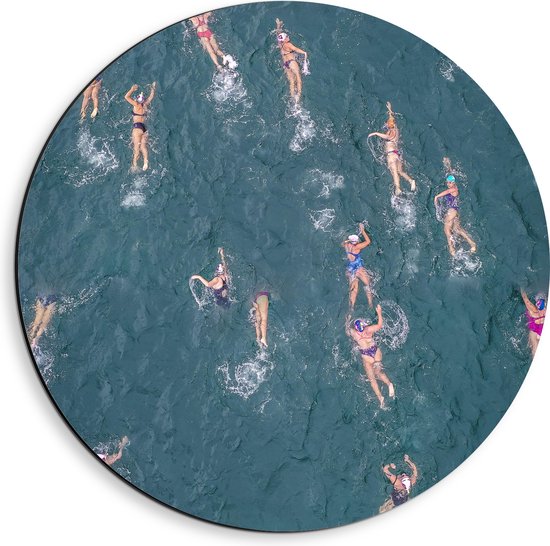 Dibond Muurcirkel - Water - Zee - Personen - Zwemmen - 40x40 cm Foto op Aluminium Muurcirkel (met ophangsysteem)