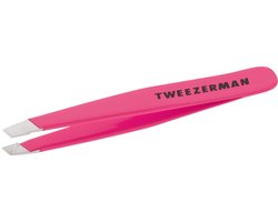 Tweezerman Mini Slant Tweezer Pretty In Pink – Wenkbrauw Pincet - Compact Precisie Pincet Met Schuine Punt – Voor Epileren En Haartjes Verwijderen – Roestvrij Staal – Geschikt Voor Fijne En Stugge Haren – Roze - Epileer Pincet Voor Wenkbrauwen