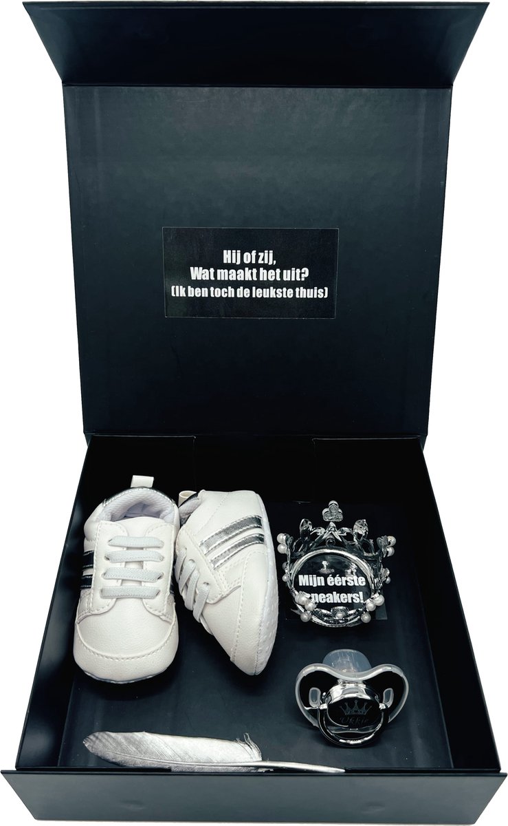 Goedkoopste Kraamcadeau eerste sneakerbox HIJ of ZIJ met speen - cadeau gender reveal, kraamcadeau unisex, babyshower - cadeau voor zwangerschap - kan ook rechtstreeks worden verstuurd