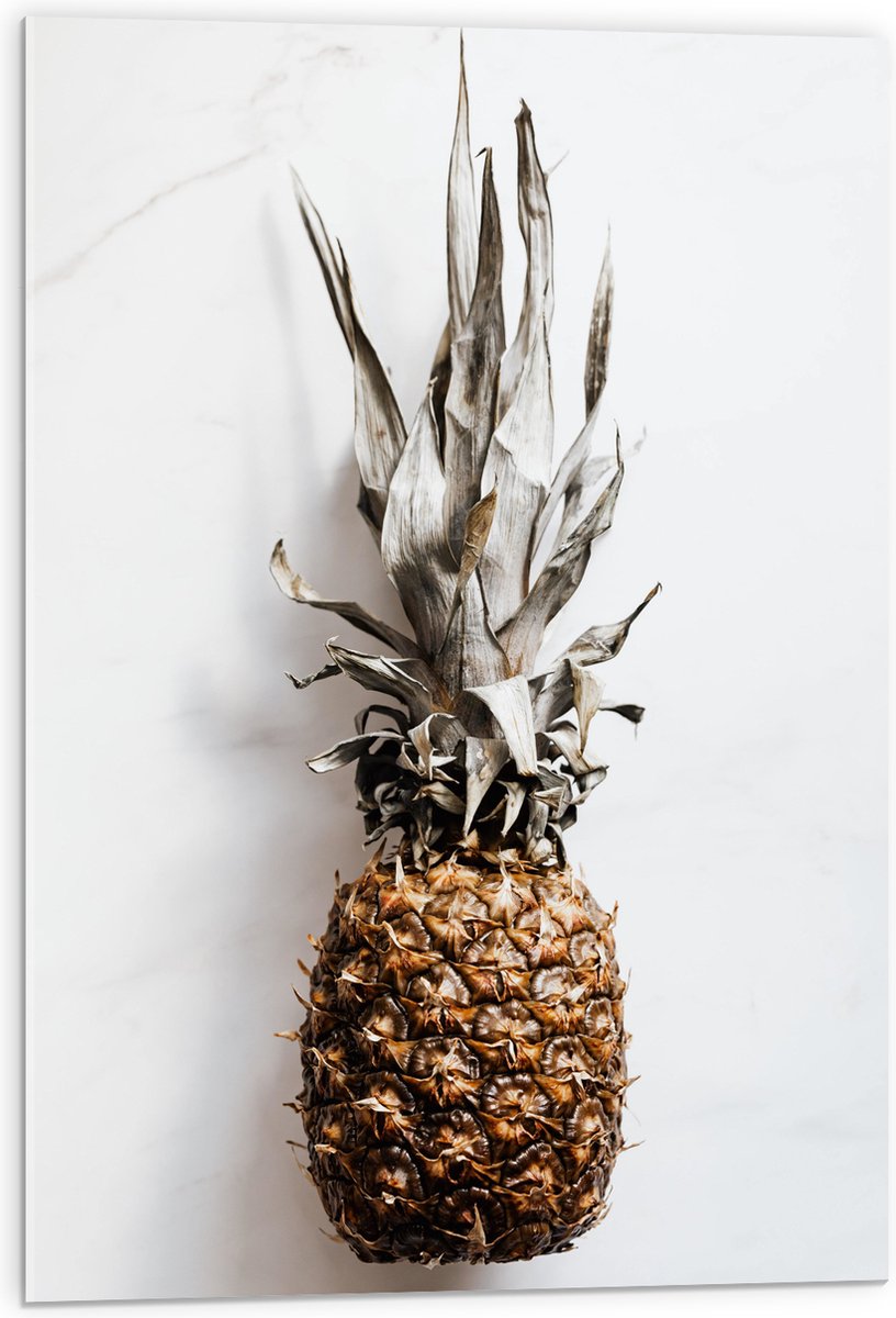 Acrylglas - Ananas op Witte Achtergrond - 50x75 cm Foto op Acrylglas (Wanddecoratie op Acrylaat)