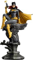 DC Comics - Deluxe Art Scale Statue 1/10 Batgirl 26 cm