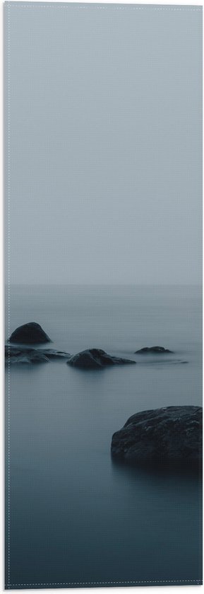 Vlag - Oceaan - Zee - Stenen - Rotsen - Mist - Water - 20x60 cm Foto op Polyester Vlag