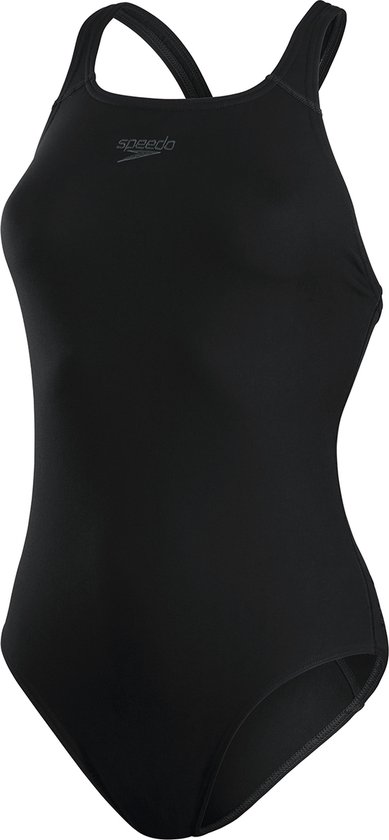 Zwart Speedo sportbadpak staand op witte achtergrond.