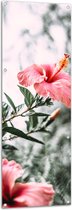 Tuinposter – Bloemen - Planten - Roze - Groen - Bladeren - 50x150 cm Foto op Tuinposter (wanddecoratie voor buiten en binnen)