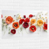Muursticker - Rij van Planten en Bloemen in Verschillende Kleuren en Soorten op Wit Oppervlak - 105x70 cm Foto op Muursticker