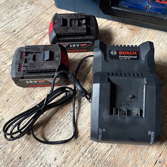 BOSCH BLEU GSR 18V-55 PROFESSIONNEL | PERCEUSE A BATTERIE | BATTERIE 3X 0 AH | SET | L-BOXX - 0615990L8D