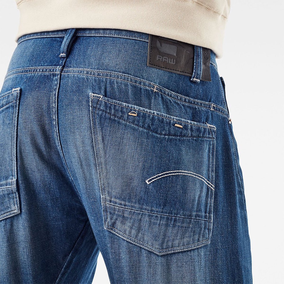 Short Chino en coton bleu électrique uni avec une coupe droite TEDDY