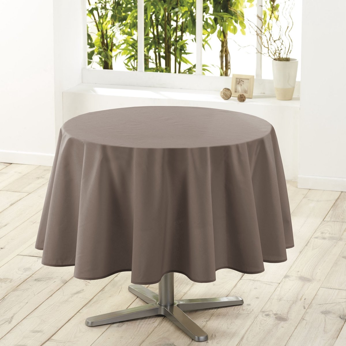 Wicotex-Tafellaken-Tafelkleed- textiel polyester taupe rond 180cm-vlekbestendig-waterafstotend