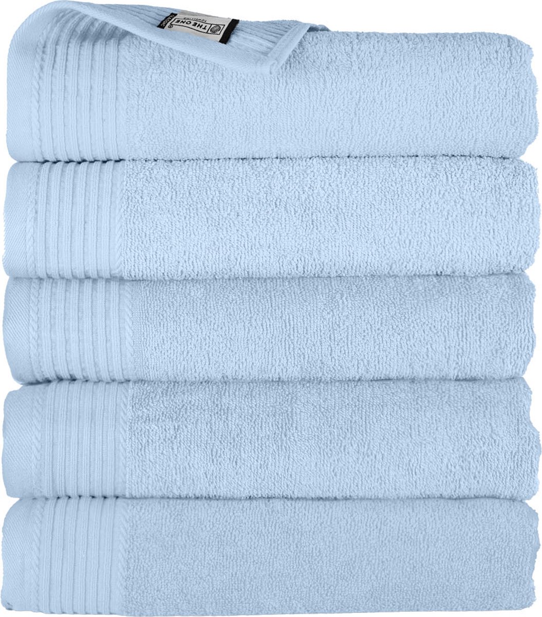The One Towelling Classic Handdoeken - 70 x 140 cm - 5 Stuks - Voordeelverpakking - Hotelkwaliteit - 100% Gekamd katoen - Lichtblauw