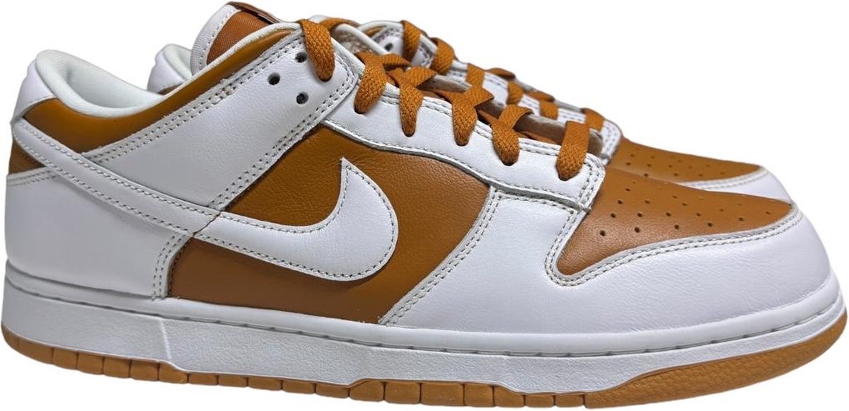 Nike Dunk Low QS Wit/Dark Curry