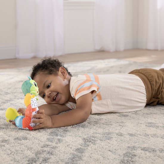Lamaze Frutselrups - Educatief babyspeelgoed - Spelen en ontdekken - Knuffel van Lamaze — afbeelding 4